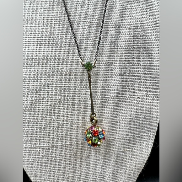 𝔹𝔼𝕃𝕃𝔸𝔻𝕆ℕℕ𝔸 Brushed Black Tone Necklace with Multi-Coloured Stone Pendant - Picture 3 of 4